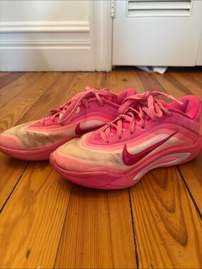 Nike Men’s AJ Wilson “Aura” Basketball Shoes | size 7.5 | heavy use